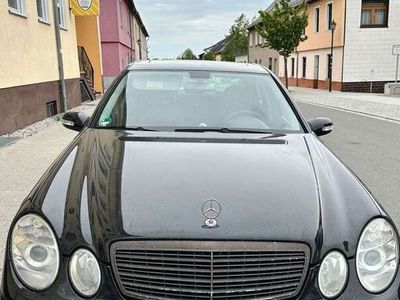 Mercedes E220