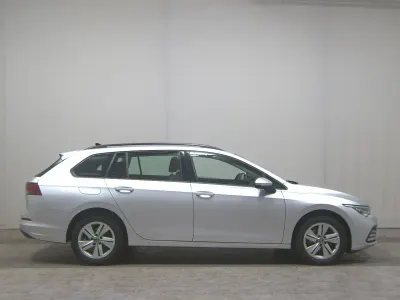 Brugt VW Golf VIII Life 116 HK (85 kW) 2022 Sølv Stationcar