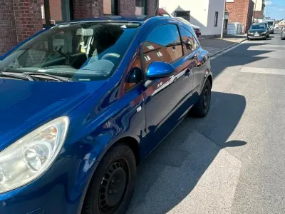 Używany Opel Corsa 60 KM (44 kW) 2007 Niebieski Hatchback
