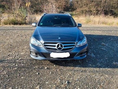 Mercedes E220