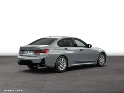Gebraucht BMW 320 M Sport 190 PS (139 kW) 2026 Grau Limousine