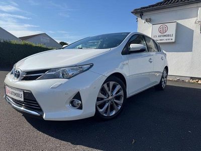 Toyota Auris Hybrid