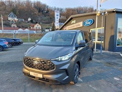 Gebraucht Ford Tourneo Custom Titanium 150 PS (110 kW) 2024 Grau Van