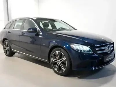 Gebraucht Mercedes E300 Avantgarde 122 PS (89 kW) 2020 Andere Limousine