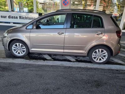 Second-hand VW Golf VI Team 122 CP (89 kW) 2010 Maro Hatchback