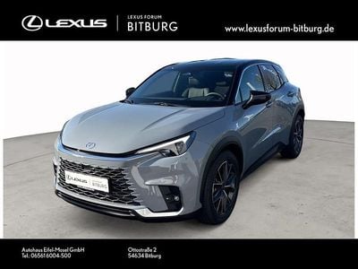 Neu Lexus LBX 136 PS (100 kW) 2026 Schwarz SUV