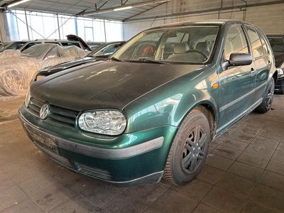 VW Golf IV