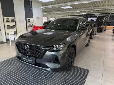 Neu Mazda CX-80 Homura-Line 254 PS (186 kW) 2026 Grau SUV
