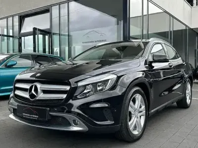 Używany Mercedes GLA220 Urban 177 KM (130 kW) 2016 Czarny SUV