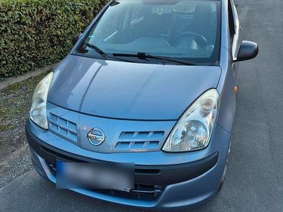 Nissan Pixo