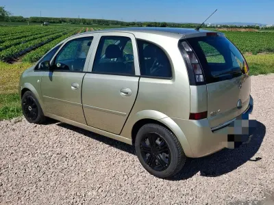 Occasion Opel Meriva 90 ch (66 kW) 2007 Doré Monospace