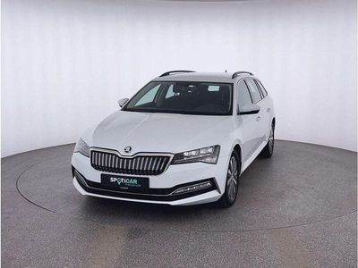 Gebraucht Skoda Superb Ambition 218 PS (160 kW) 2021 Weiß (metallic) Kombi