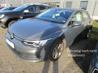 Gebraucht VW Golf Life 116 PS (85 kW) 2022 Grau Limousine