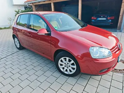 Gebraucht VW Golf IV 75 PS (55 kW) 2006 Rot Limousine