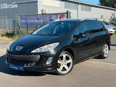 Gebraucht Peugeot 308 Premium 120 PS (88 kW) 2010 Schwarz Kombi