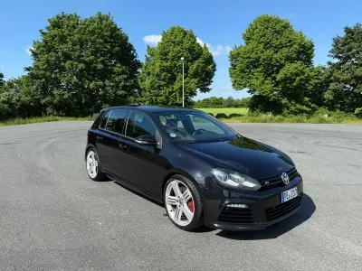 Gebraucht VW Golf VII R 271 PS (199 kW) 2012 Schwarz Limousine