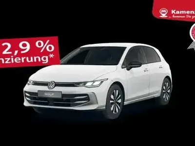 Gebraucht VW Golf VIII Goal 150 PS (110 kW) 2025 Pure white Limousine