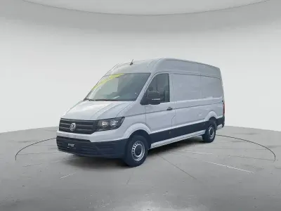 Gebraucht VW Crafter 140 PS (102 kW) 2024 Candyweiß Van
