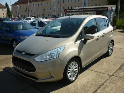Gebraucht Ford B-MAX SYNC Edition 125 PS (91 kW) 2014 Silber Van / Kleinbus