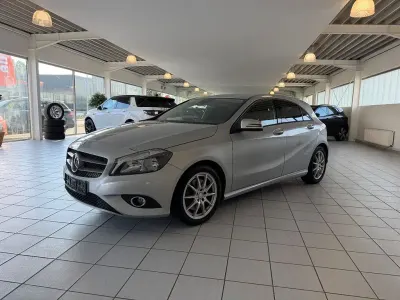 Gebraucht Mercedes A250 211 PS (155 kW) 2015 Silber Limousine