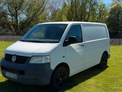 Używany VW Transporter 85 KM (62 kW) 2006 Biały Van