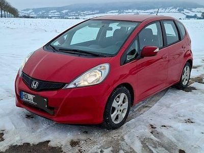 Gebraucht Honda Jazz Trend 99 PS (72 kW) 2010 Rot Kleinwagen