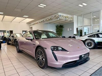Gebraucht Porsche Taycan Performance Package 350 kW (476 PS) 2023 Rot Limousine
