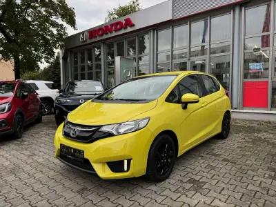 Gebraucht Honda Jazz Comfort 102 PS (75 kW) 2016 Attract yellow Kleinwagen