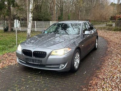 BMW 528