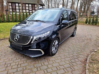 gebraucht Mercedes EQV300 Lang AMG Avangarde Luftfederung ILS LED