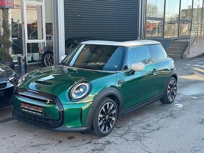 Gebraucht Mini Cooper SE 135 kW (184 PS) 2021 Grün Kleinwagen