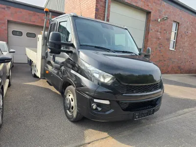 Gebraucht Iveco Daily 170 PS (125 kW) 2015 Schwarz Limousine