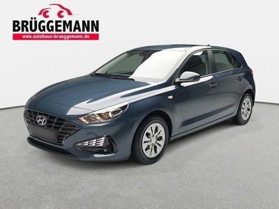 gebraucht Hyundai i30 i301.0 SELECT KLIMA AUDIOPAKET DAB+ PDC SPURHALTE