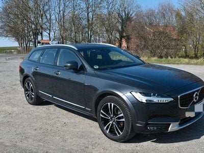Gebraucht Volvo V90 CC Pro 190 PS (139 kW) 2020 Grau Kombi
