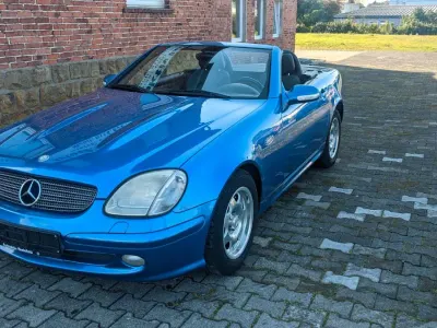 Gebraucht Mercedes SLK200 163 PS (119 kW) 2002 Blau Cabrio