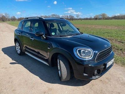 Second-hand Mini Countryman 102 CP (75 kW) 2022 Negru SUV