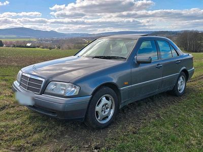 Gebraucht Mercedes C220 Elegance 150 PS (110 kW) 1995 Grau Limousine