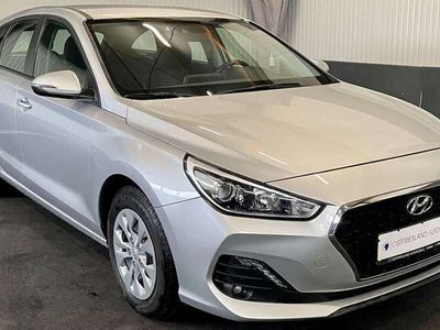 gebraucht Hyundai i30 cw Select, USB,Spurassistent,Berganfahrhilfe