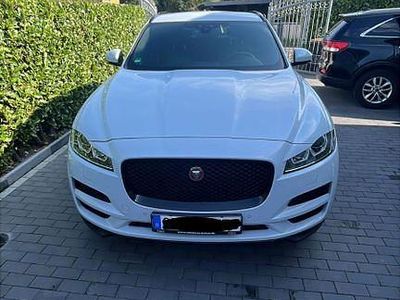 Weiß Gebraucht 2016 Jaguar F-Pace Prestige SUV | 21.900 € (Fairer Preis)