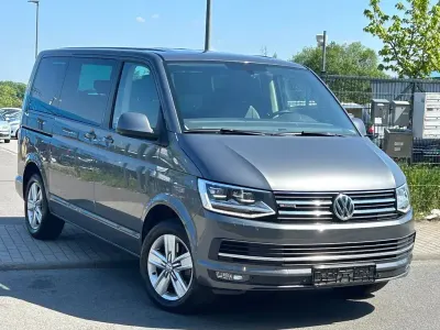 Gebraucht VW Multivan 204 PS (150 kW) 2017 Grau Van / Kleinbus