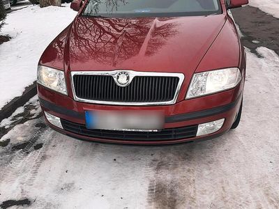 Andere farben Gebraucht 2006 Skoda Octavia Limousine | 2.350 € (Fairer Preis)