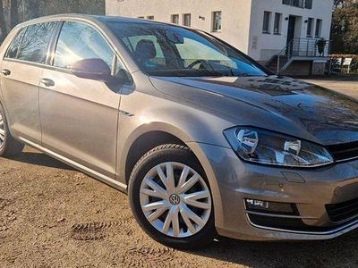 Gebraucht 2015 VW Golf LOUNGE Limousine | 10.990 € (Fairer Preis)
