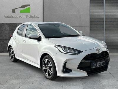 Weiß Neu 2025 Toyota Yaris Team Limousine | 24.000 € (Guter Preis)