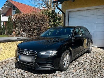 Gebraucht Audi A4 177 PS (130 kW) 2015 Schwarz Kombi