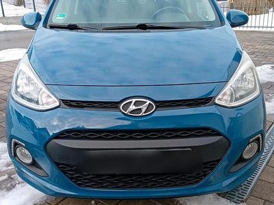 Blau Gebraucht 2013 Hyundai i10 Kleinwagen | 5.000 € (Teuer)