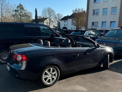 Gebraucht VW Eos 140 PS (102 kW) 2007 Blau Cabrio