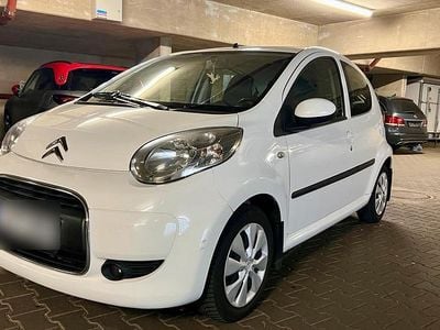 Gebraucht Citroën C1 60 PS (44 kW) 2010 Weiß Kleinwagen
