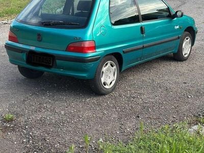 Peugeot 106