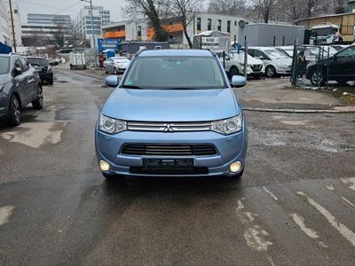 Mitsubishi Outlander P-HEV