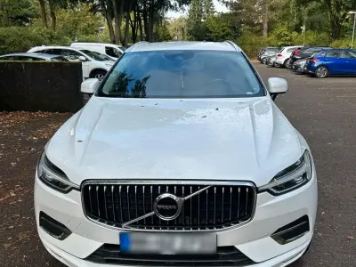 Gebraucht Volvo XC60 197 PS (144 kW) 2019 Weiß SUV